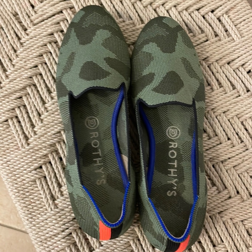 Rothy’s camo round toe loafer